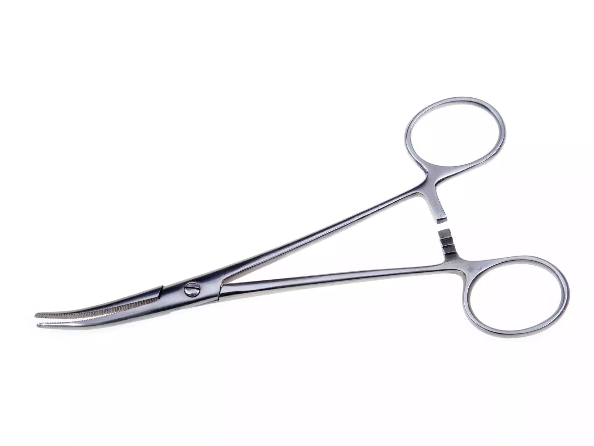 Зажим З-69 кровоостанавливающий зубчатый изогнутый №1, длина 158мм